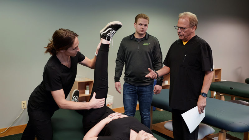 Chiropractor Grand Rapids MI - New Patients Click Here